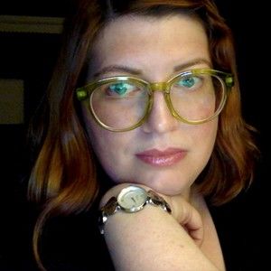 Meet your Posher, Simone